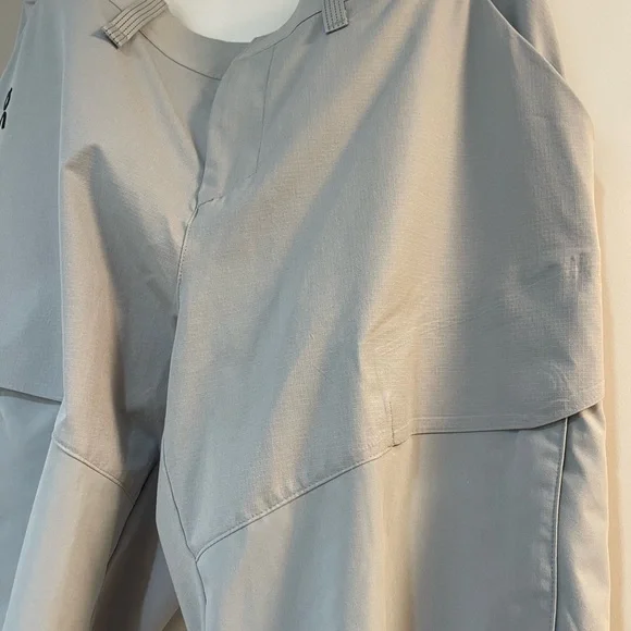 On Cloud hiking pants . NWOT. - Picture 3 of 7